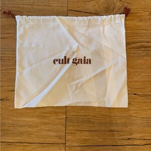 Cult Gaia Dust Bag –  (15” x 12”)